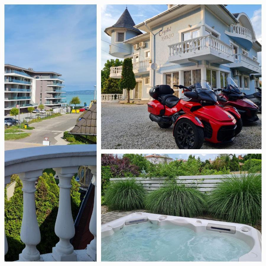Crystal Es Susanne Panzio Bed & Breakfast Siofok Exterior photo